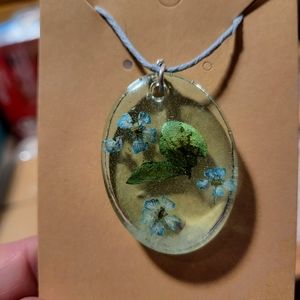 ✌️Blue floral hemp necklace✌️